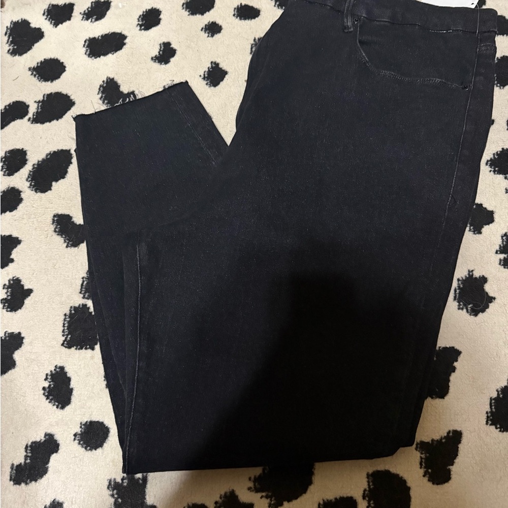 Good American Good Legs Skinny Jeans